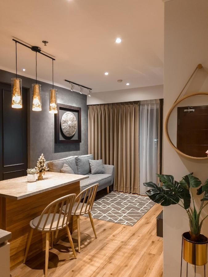 R30 Apartemen Gateway Pasteur 2Br Daymentroom Bandung Esterno foto