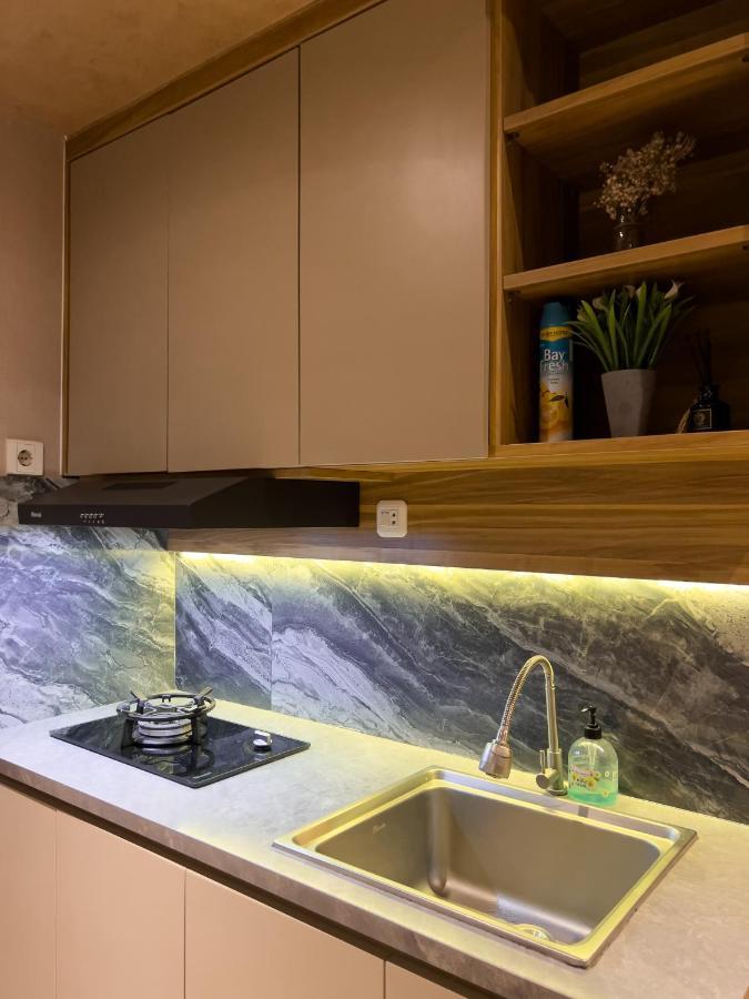 R30 Apartemen Gateway Pasteur 2Br Daymentroom Bandung Esterno foto